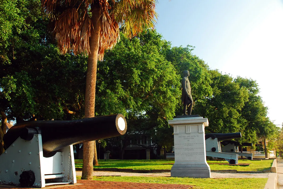 Statue in the middle of Whitepoint Gardens